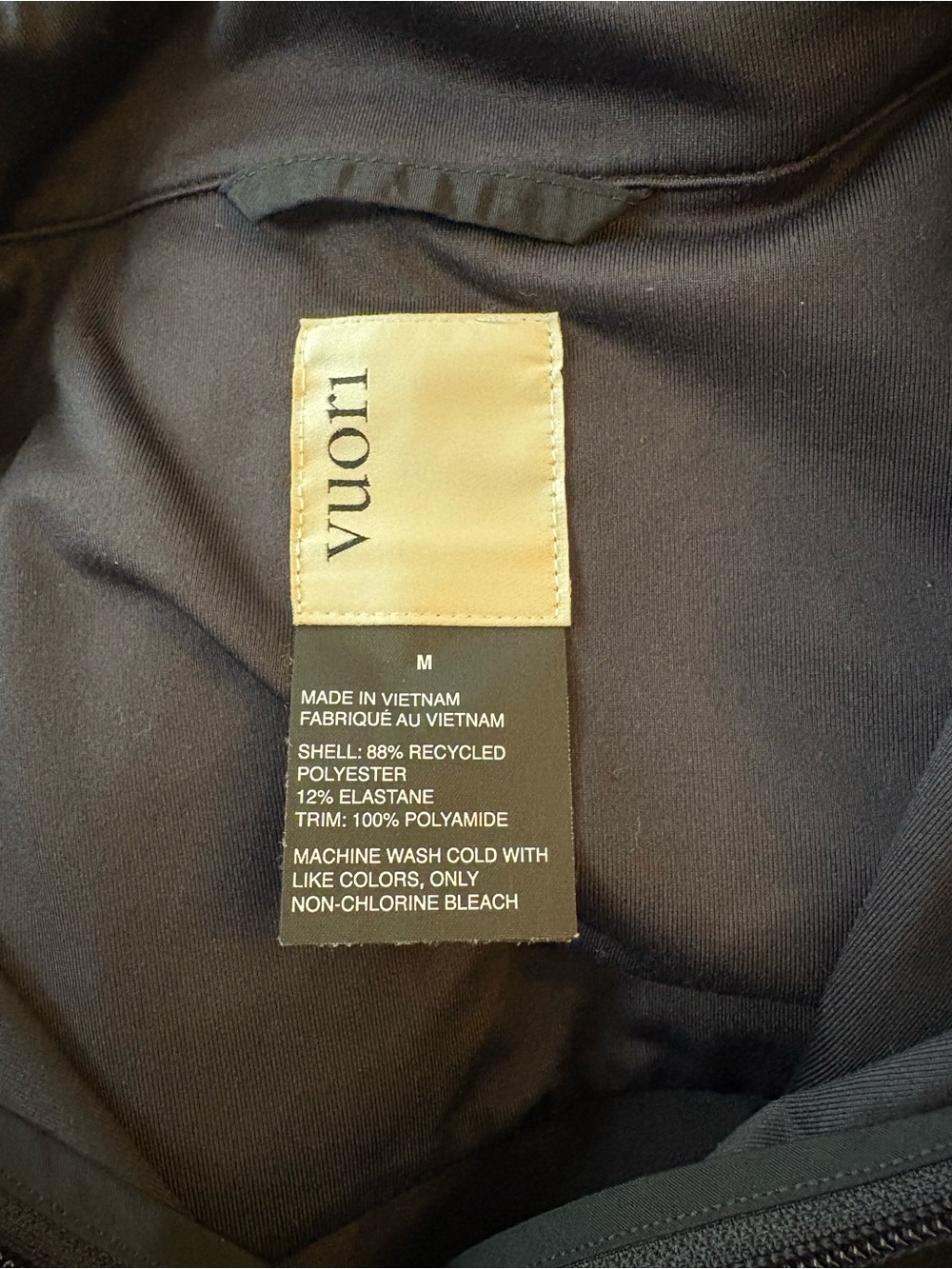 Vuori Men’s Black Sleeveless Zip Vest - Picture 3 of 3